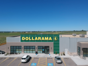 dollarama exterior