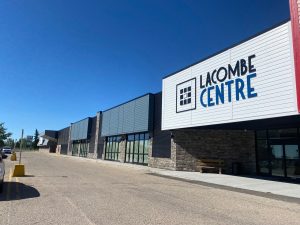 lacombe mall exterior
